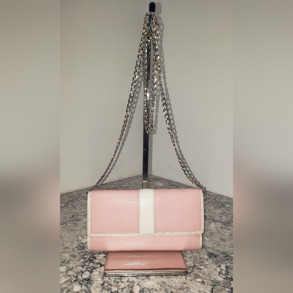 Coach Pink and White Leather Chain Wallet - Picture 12 of 12